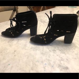 Vince Camuto Tressa Perforated lace up Sandal